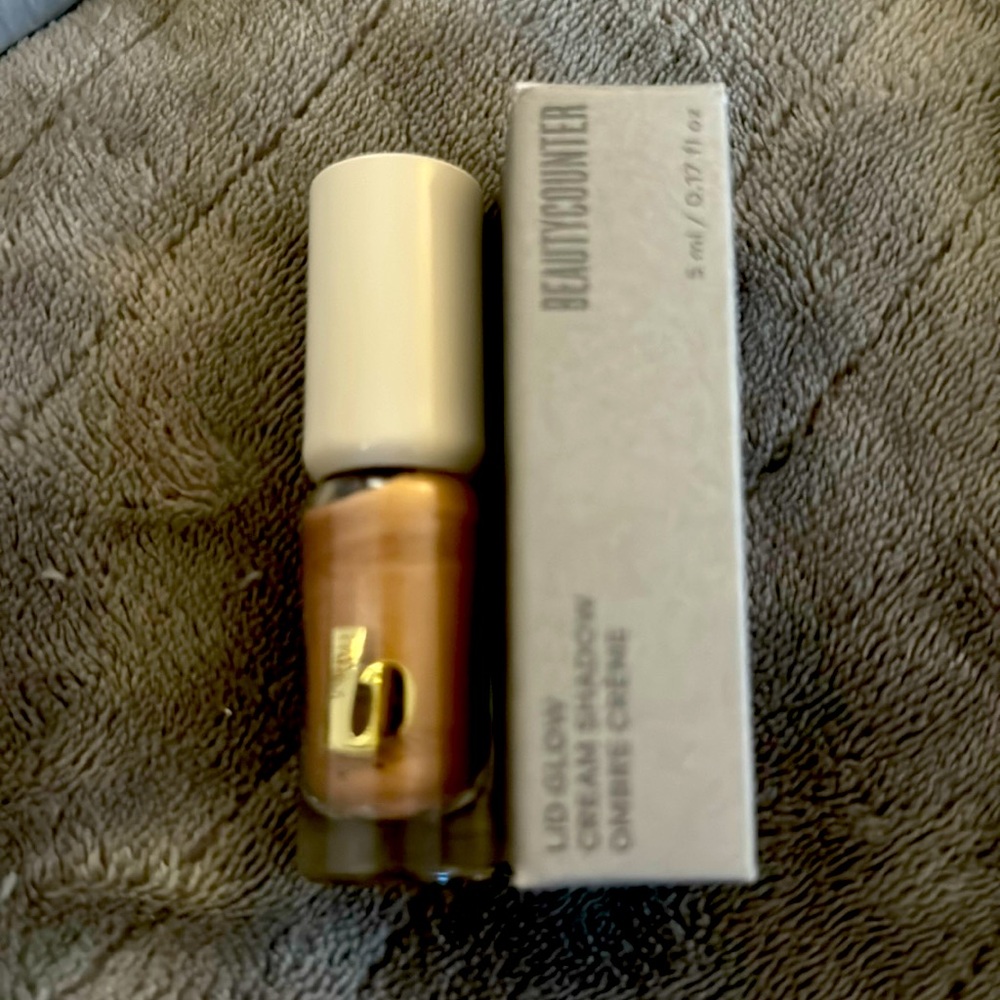 BeautyCounter Lidglow